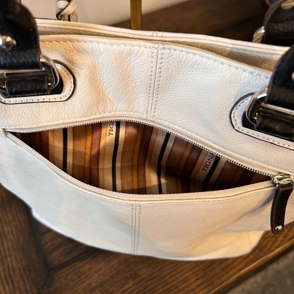 Tignatello white pebbled leather tote bag - Picture 5 of 16